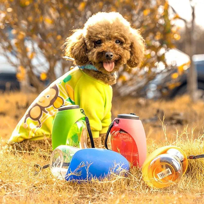 AquaSiti Portable Dog Water Bottle – 680ml Travel Dispenser